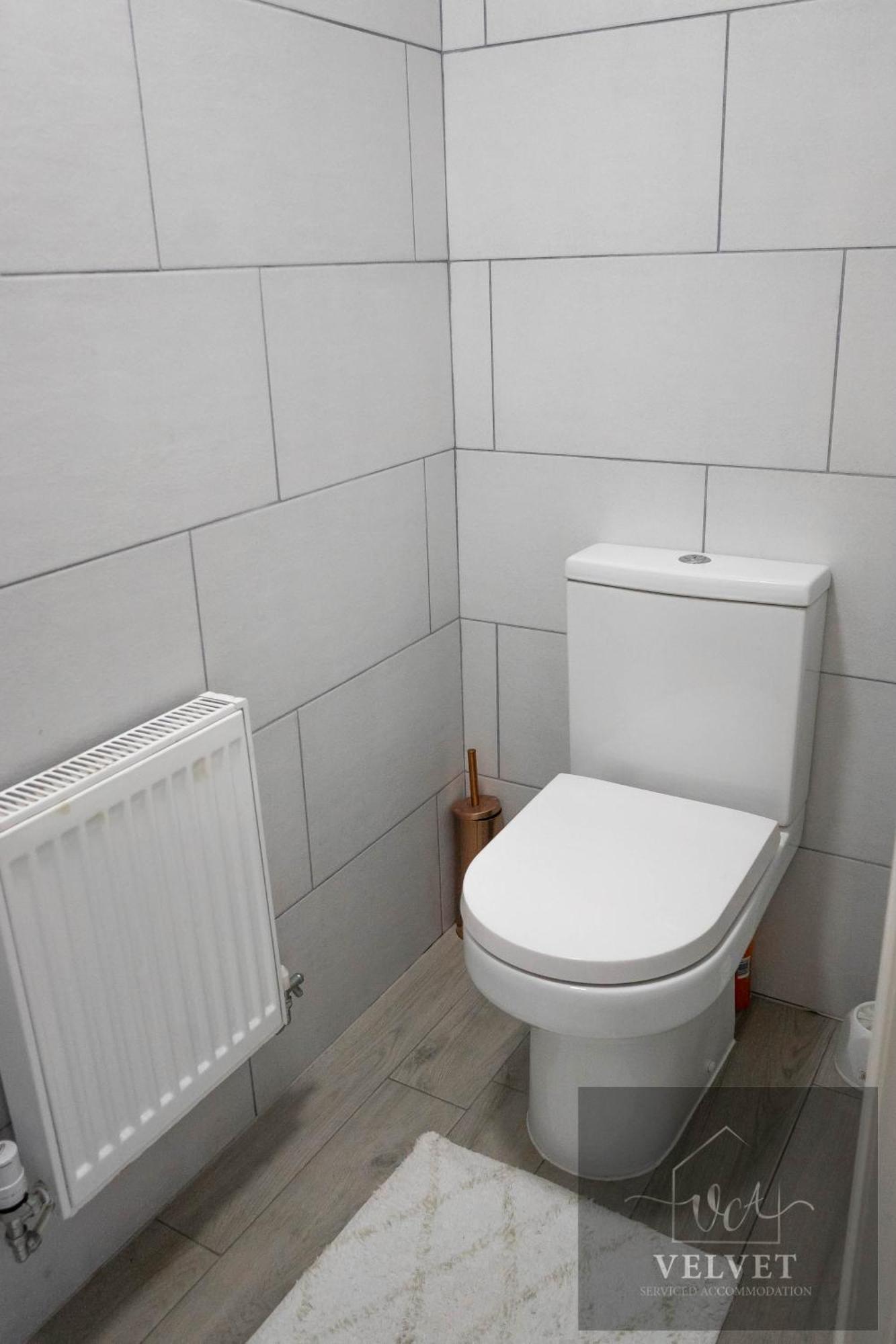 1 Bed House , Free Wifi,Free Parking,Leasure,Business Apartment Swansea Bagian luar foto
